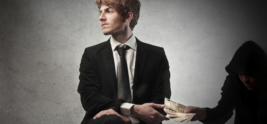 Koruptor Mendekati Prabowo-Gibran: Permainan Politik Aman dari Incaran KPK