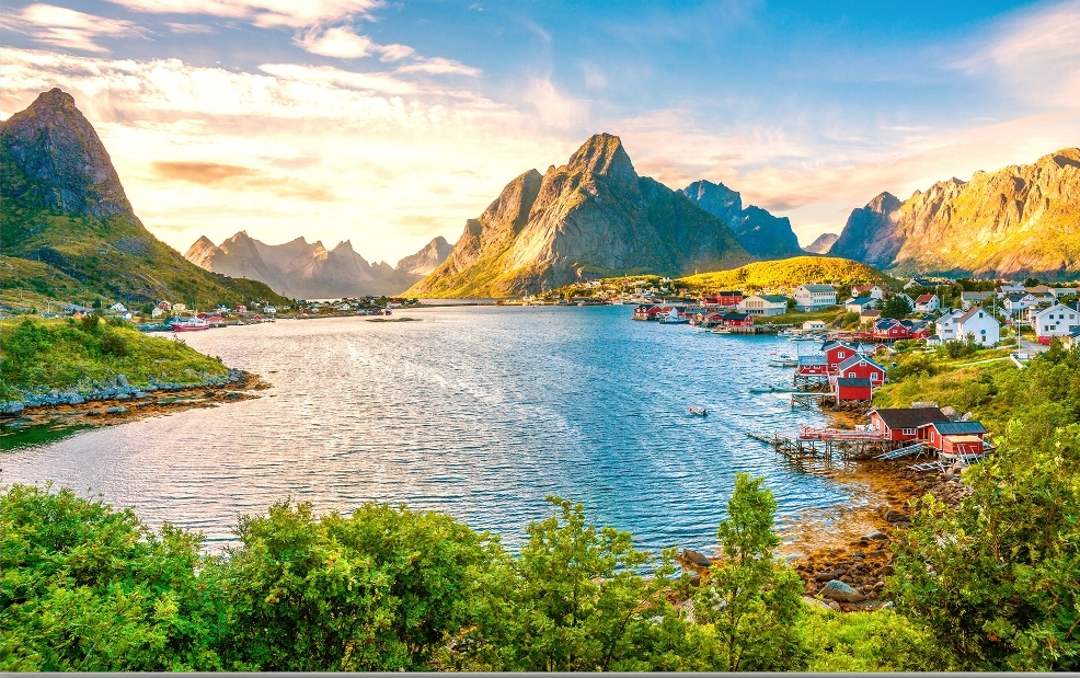 Mengenal Keindahan Alam Norwegia, Menyusuri Fjord-fjord Ajaib nan Indah