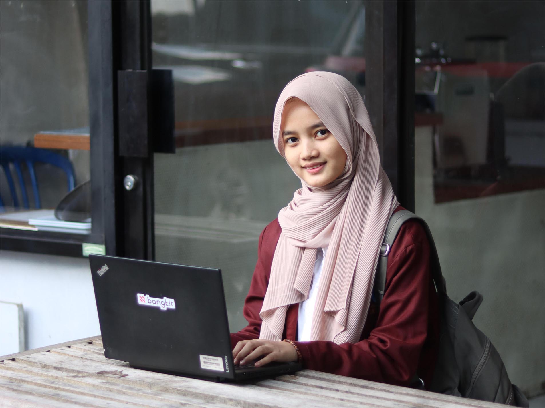 Bagaimana Cara Kuliah S1 Bisnis Digital dengan Biaya Hemat dan Pilihan Pembayaran Fleksibel Setiap Semester