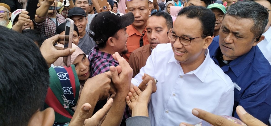 Anies Baswedan Tampilkan Kepedulian Sosial lewat Program Beasiswa dan Pelatihan Generasi Muda