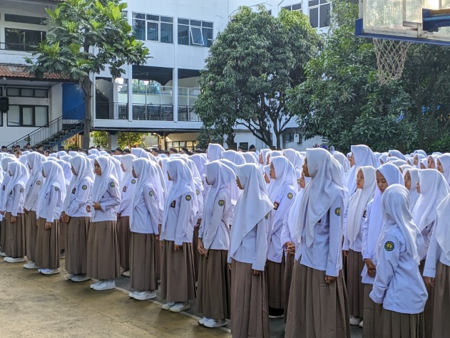 Program Orientasi untuk Membantu Siswa Baru Beradaptasi di SMA Boarding School Al Masoem Bandung